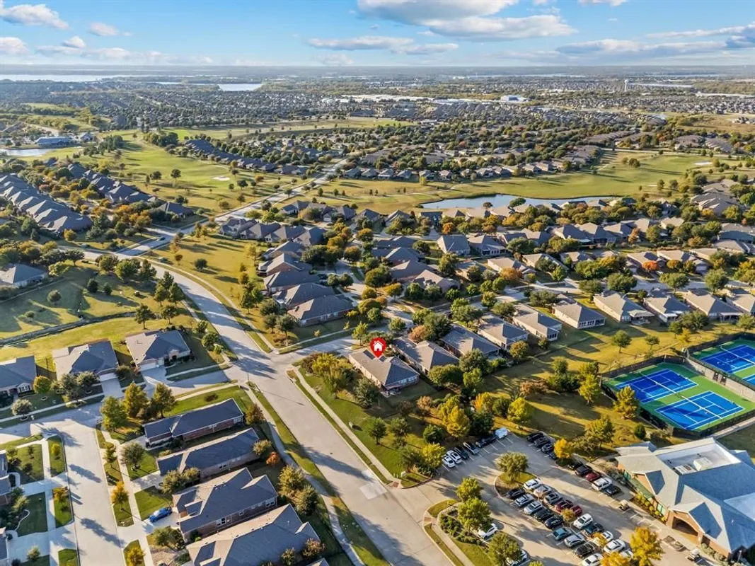 Property Slideshow image 1 of 39 | 7356 pasatiempo dr, Frisco, TX, 75036