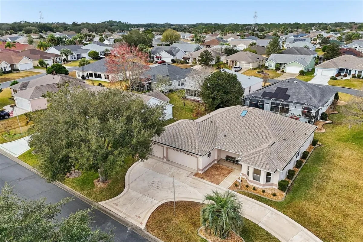 Property Slideshow image 1 of 57 | 1506 canales ln, The Villages, FL, 32159