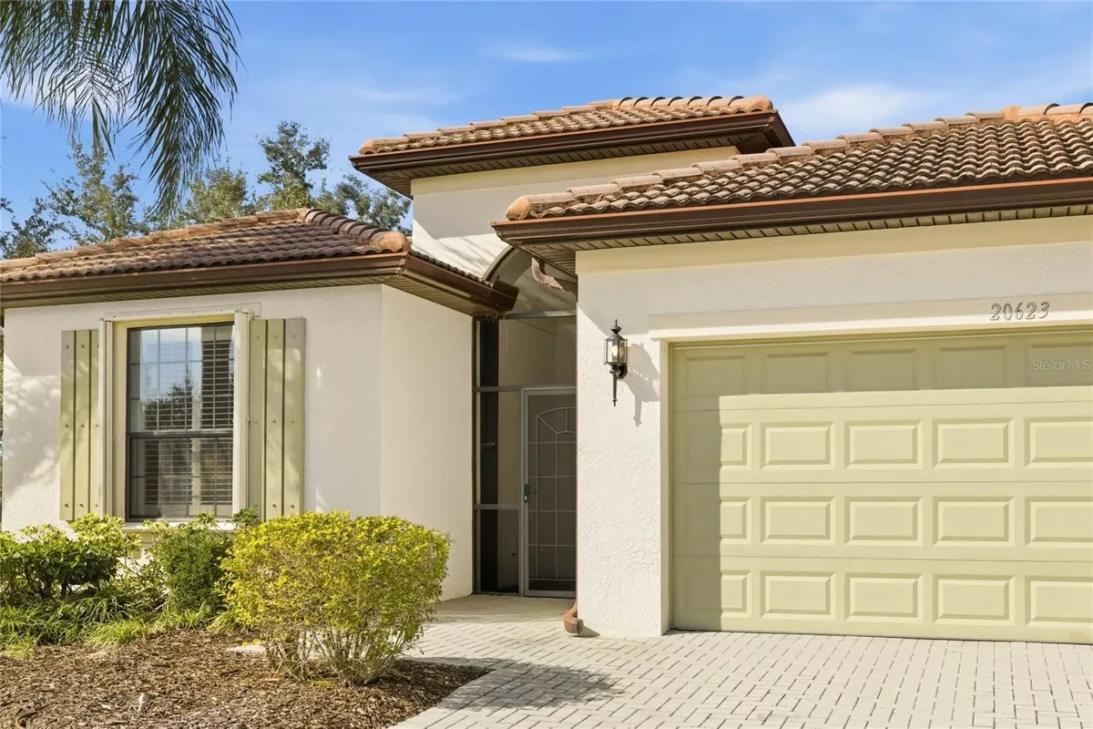 Property Slideshow image 1 of 50 | 20623 pezzana dr, Venice, FL, 34292