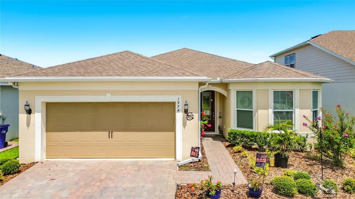 Property Slideshow image 1 of 69 | 1974 spring shower cir, Kissimmee, FL, 34744