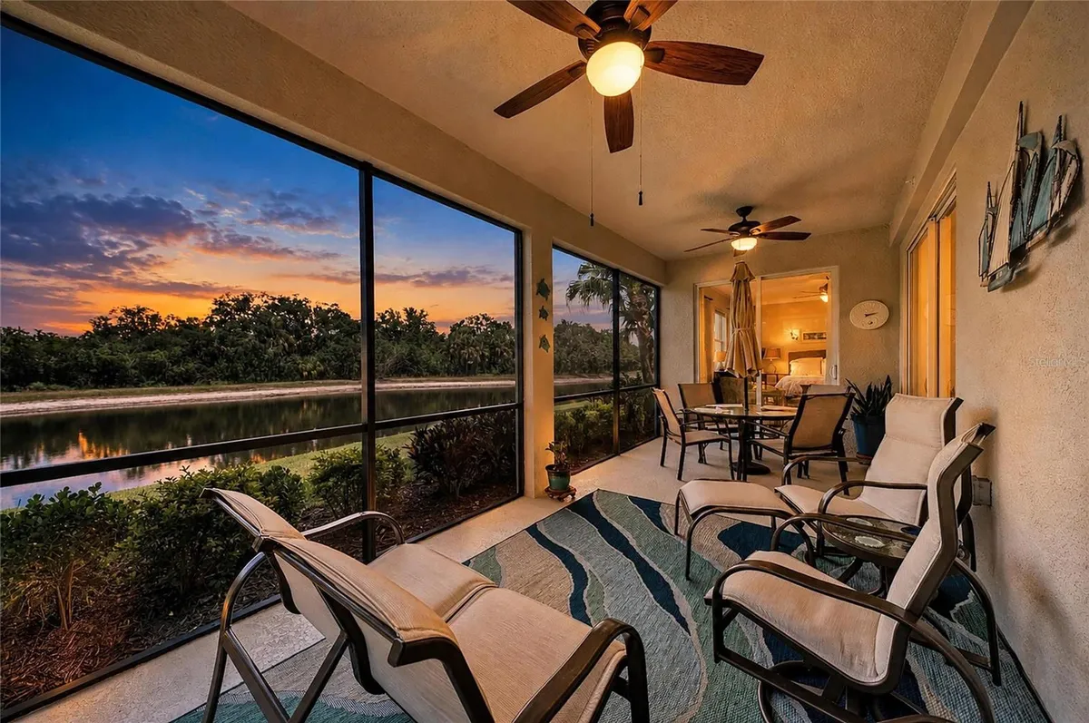 Property Slideshow image 1 of 87 | 419 winding brook ln 101, Bradenton, FL, 34212
