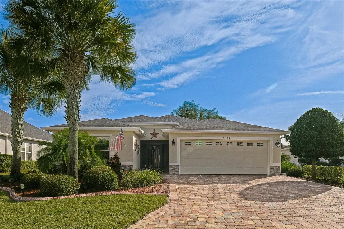 Property Slideshow image 1 of 75 | 10158 julia isles ave, Oxford, FL, 34484