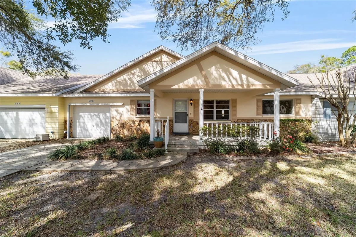 Property Slideshow image 1 of 48 | 8575 sw 90th ln b, Ocala, FL, 34481