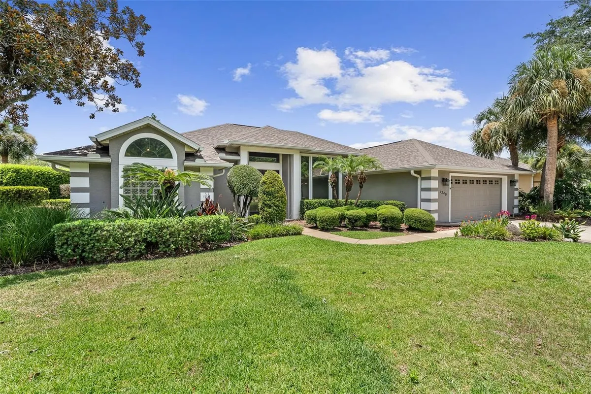 Property Slideshow image 1 of 69 | 1240 sunningdale ln, Ormond Beach, FL, 32174