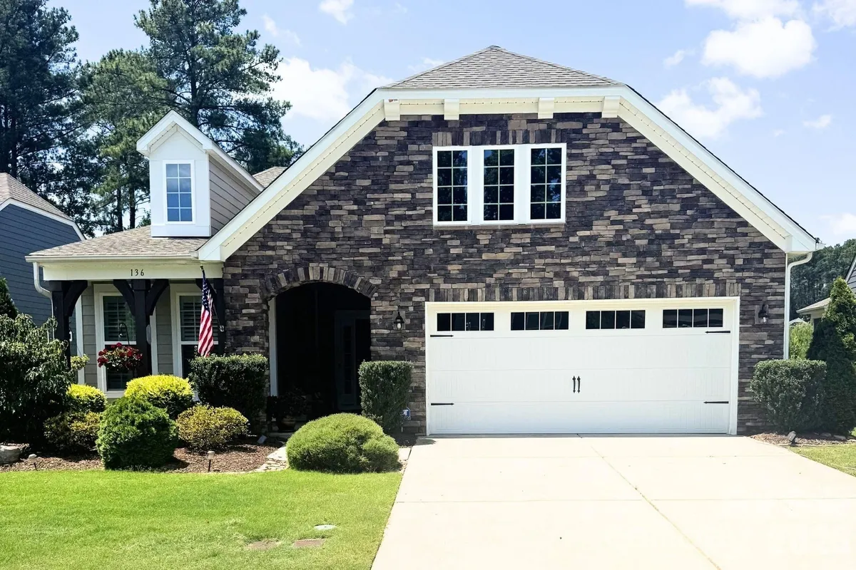 Property Slideshow image 1 of 1 | 136 picasso trl, Mount Holly, NC, 28120
