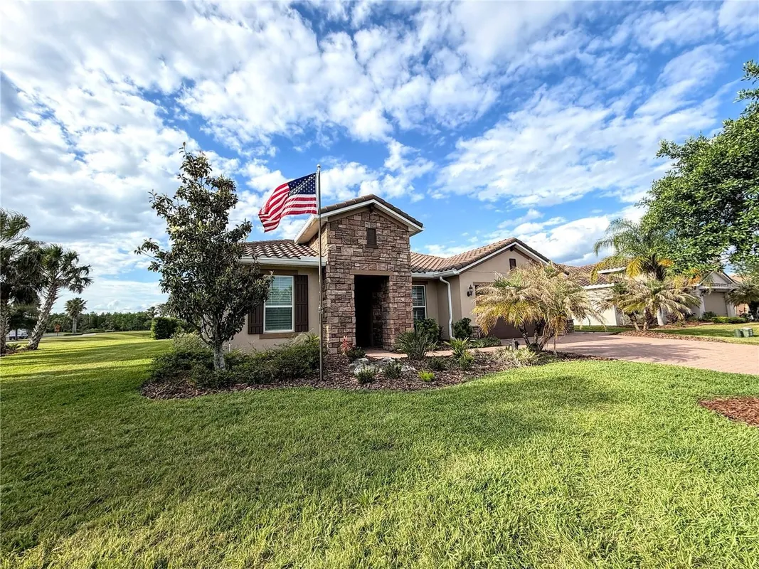 Property Slideshow image 1 of 5 | 611 san raphael st, Poinciana, FL, 34759