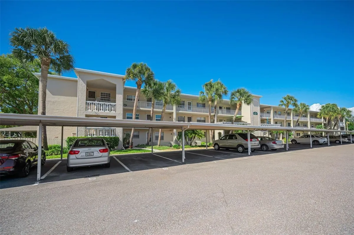 Property Slideshow image 1 of 43 | 936 virginia st 201, Dunedin, FL, 34698
