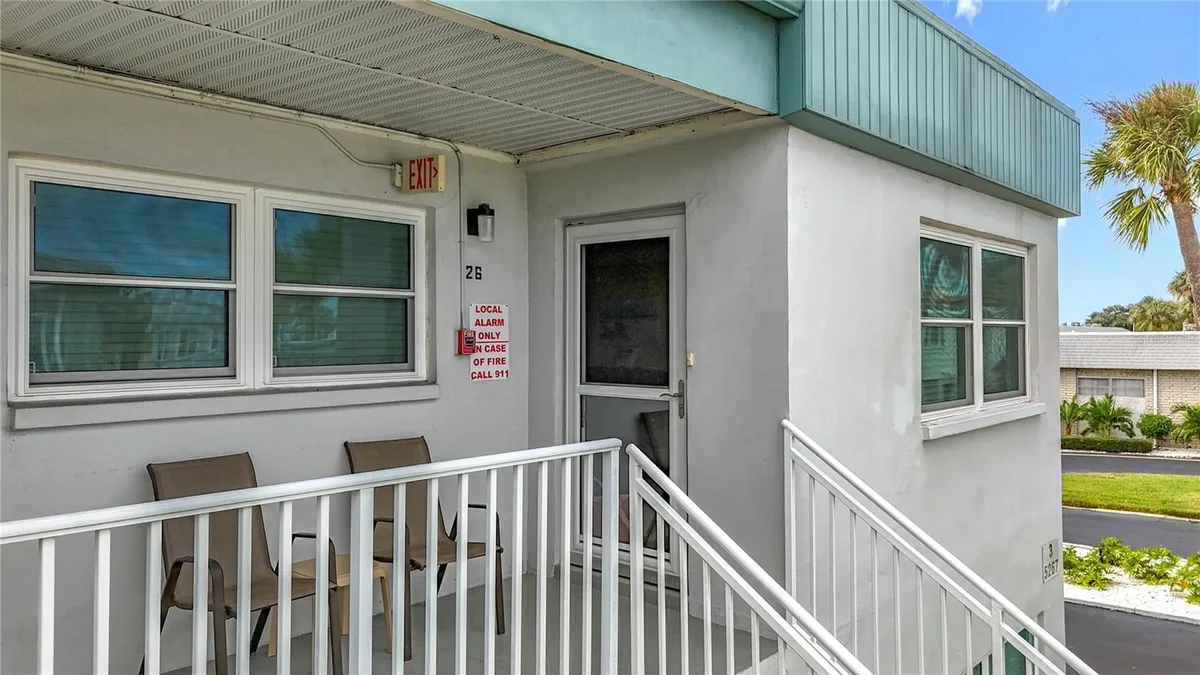 Property Slideshow image 1 of 64 | 5267 81st st 26, St Petersburg, FL, 33709