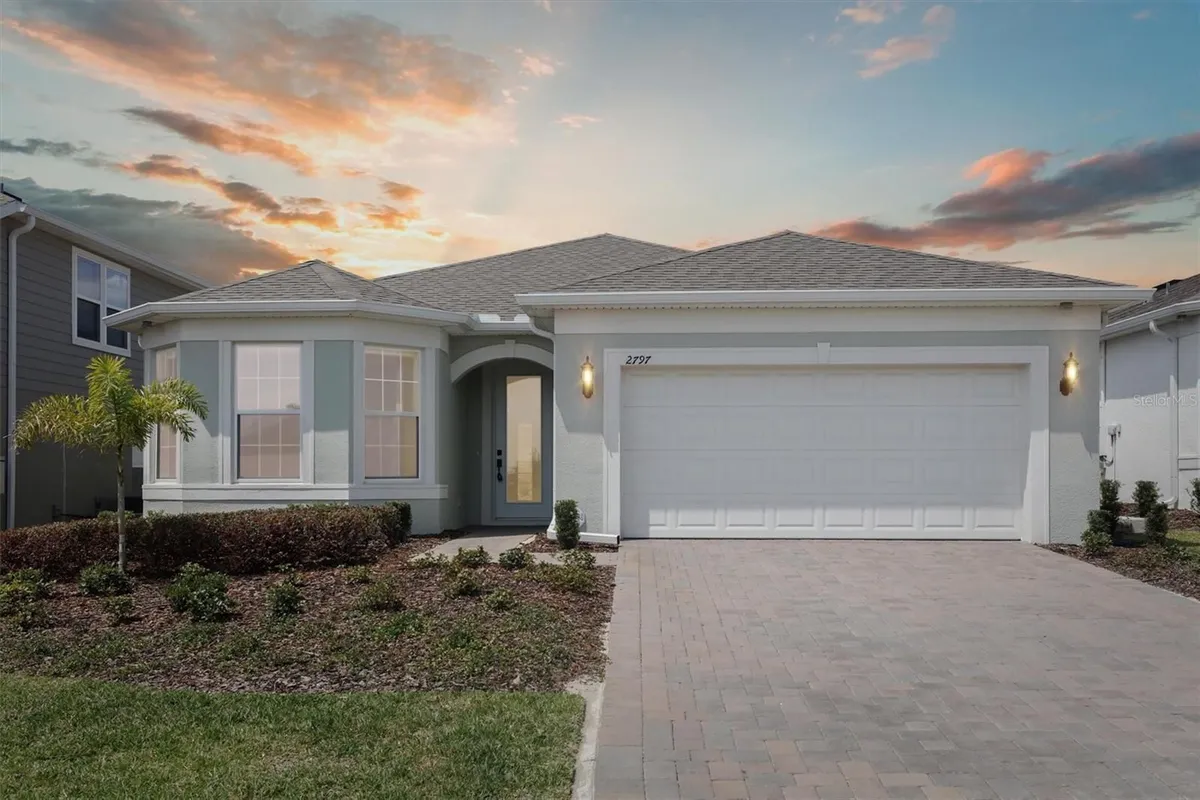 Property Slideshow image 1 of 37 | 2797 top hill ct, Minneola, FL, 34715
