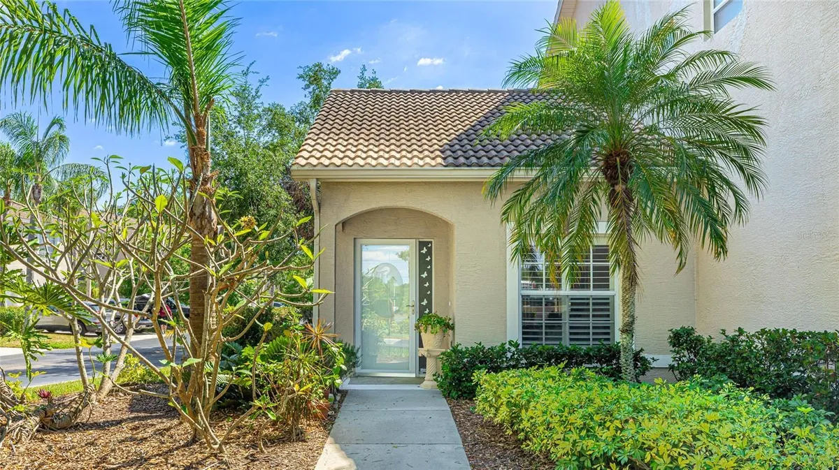 Property Slideshow image 1 of 26 | 6770 fairway gardens dr, Bradenton, FL, 34203