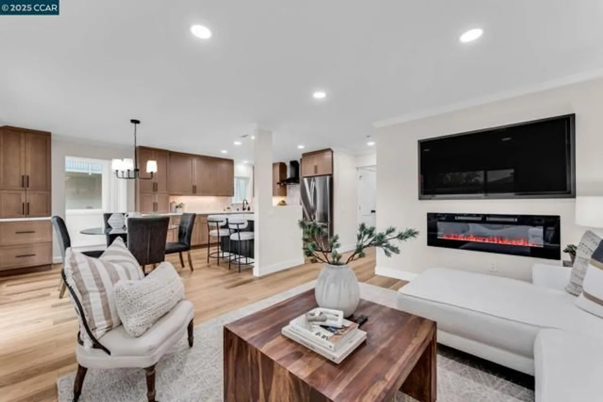 Property Slideshow image 1 of 49 | 1216 fairlawn ct 8, Walnut Creek, CA, 94595