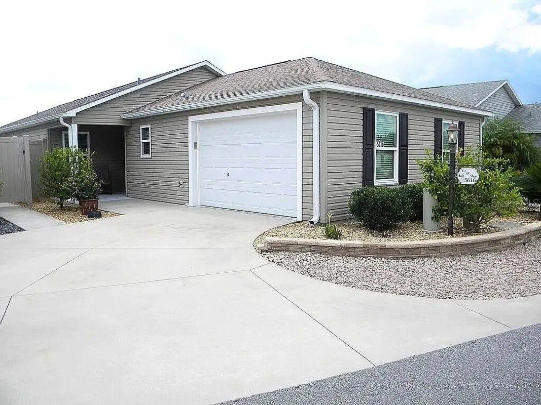 Property Slideshow image 1 of 29 | 5616 bobcat ter, The Villages, FL, 32163