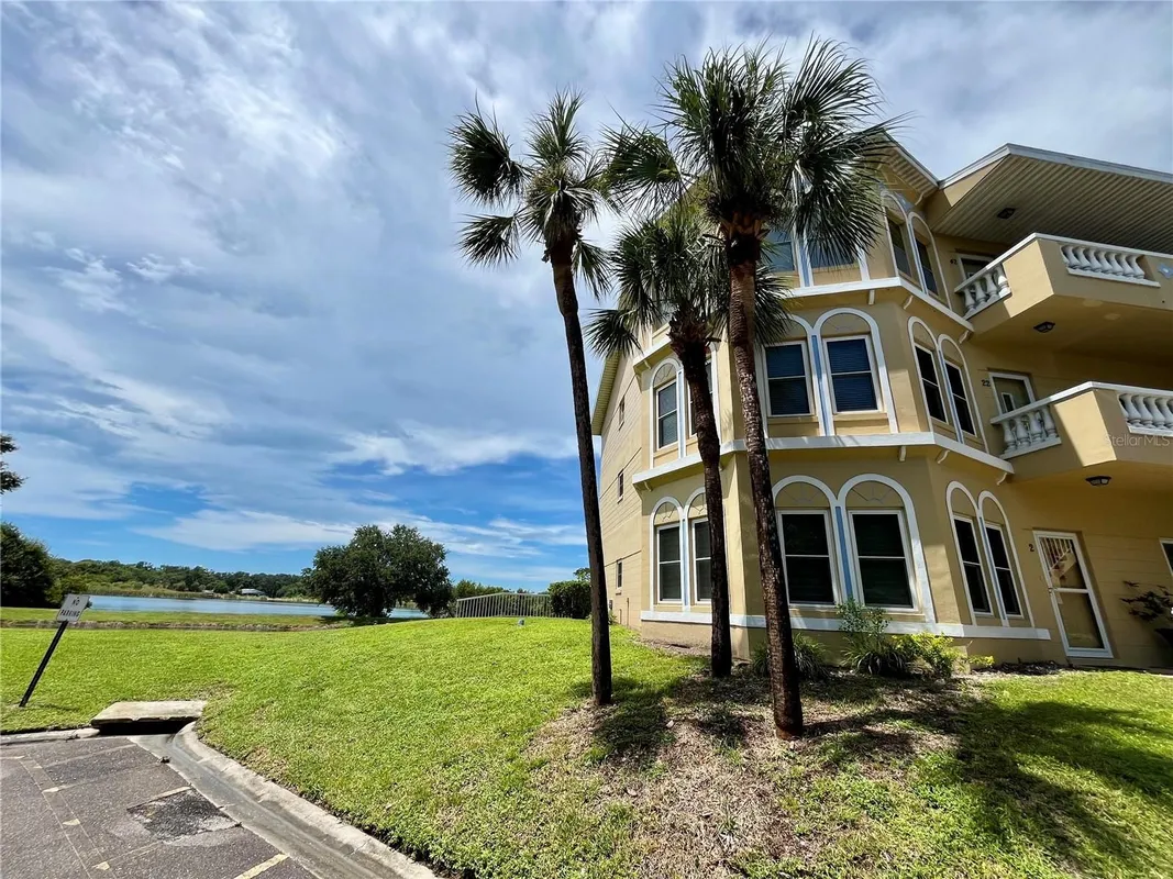 Property Slideshow image 1 of 53 | 2220 spanish dr 54, Clearwater, FL, 33763