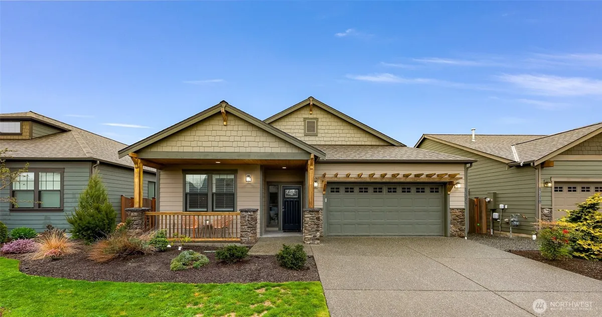 Property Slideshow image 1 of 38 | 1412 woods point ln, Ferndale, WA, 98248