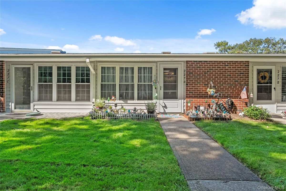 Property Slideshow image 1 of 20 | 227 blackpool ct d, Ridge, NY, 11961