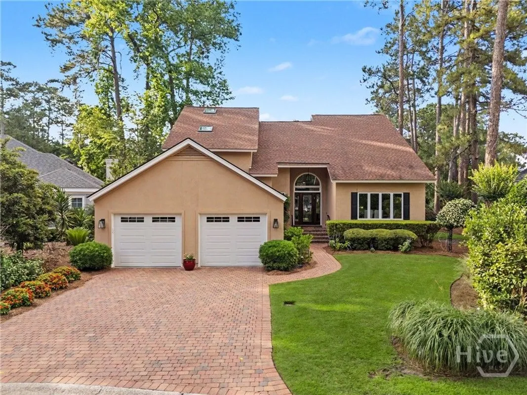 Property Slideshow image 1 of 31 | 4 willow oak cir, Savannah, GA, 31411