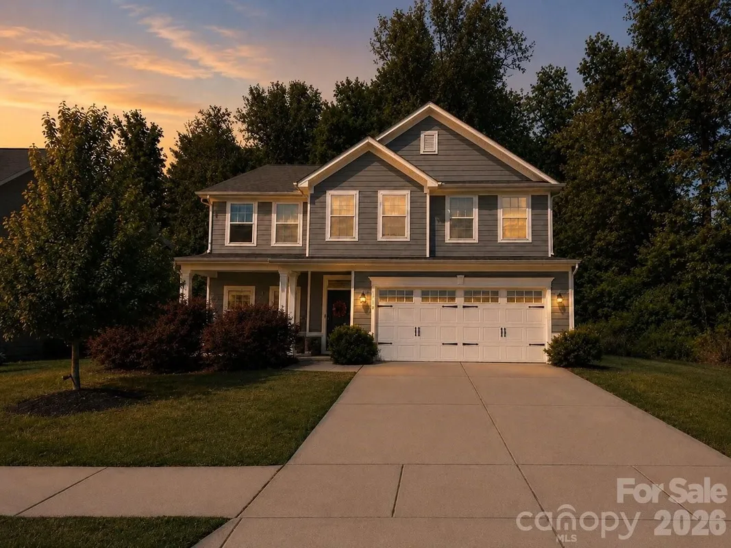 Property Slideshow image 1 of 25 | 10250 paper birch dr, Charlotte, NC, 28215