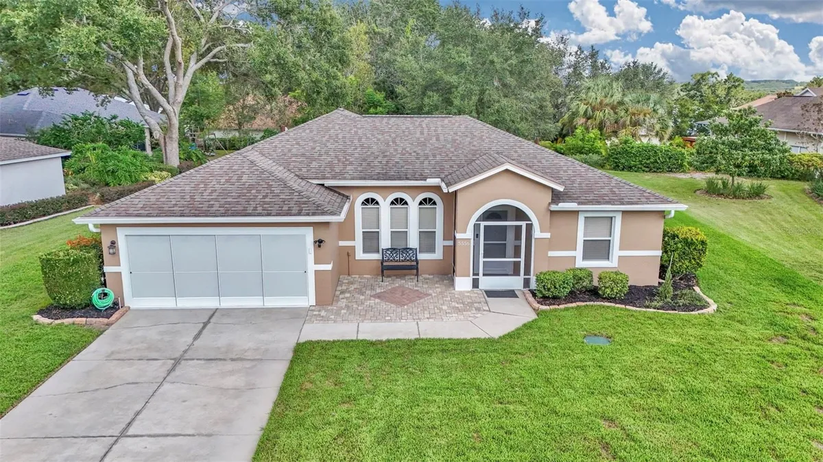 Property Slideshow image 1 of 43 | 5556 grove mnr, Lady Lake, FL, 32159