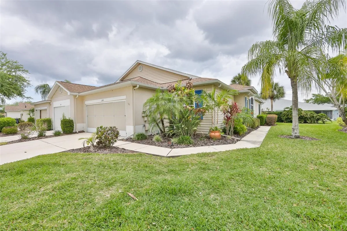 Property Slideshow image 1 of 56 | 1243 radison ave 38, Sun City Center, FL, 33573
