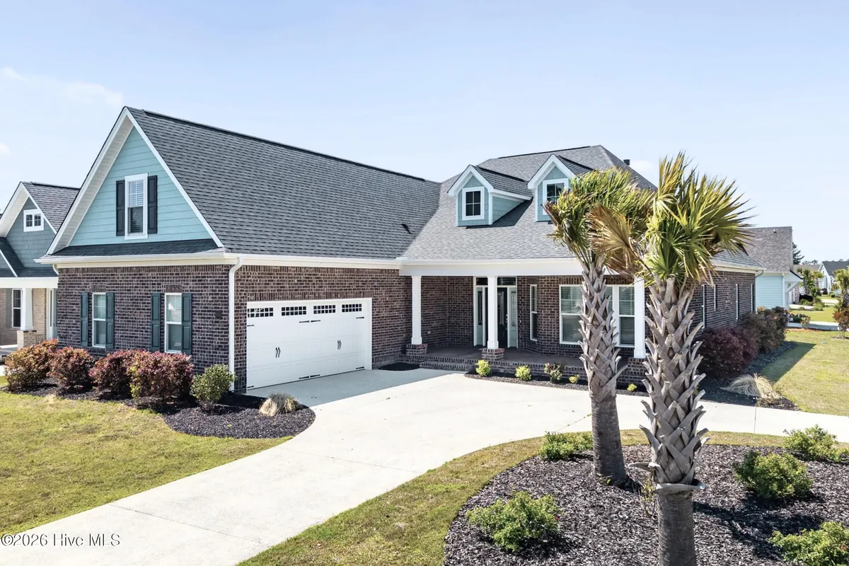 Property Slideshow image 1 of 112 | 2552 e timber crest dr, Leland, NC, 28451
