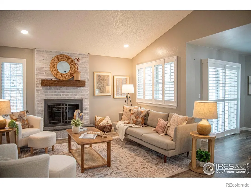 Property Slideshow image 1 of 27 | 13866 e linvale pl a, Aurora, CO, 80014