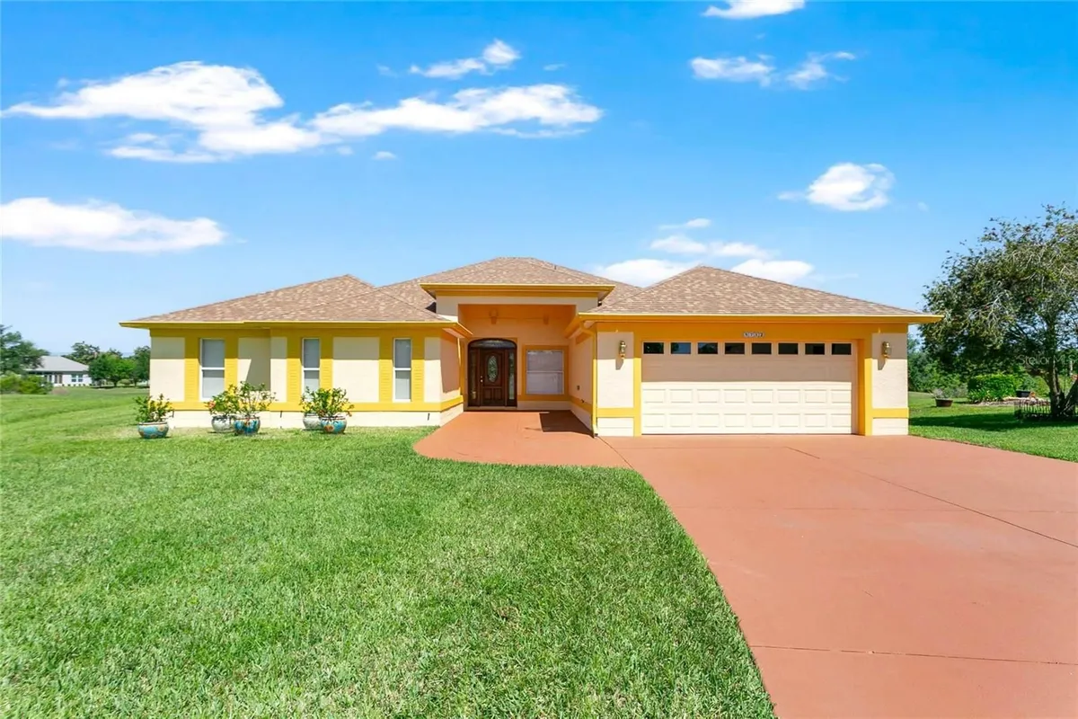 Property Slideshow image 1 of 54 | 5712 summerbrooke ct, Leesburg, FL, 34748