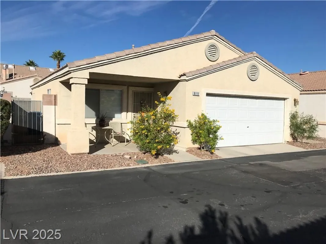 Property Slideshow image 1 of 29 | 5111 mascaro dr, Las Vegas, NV, 89122
