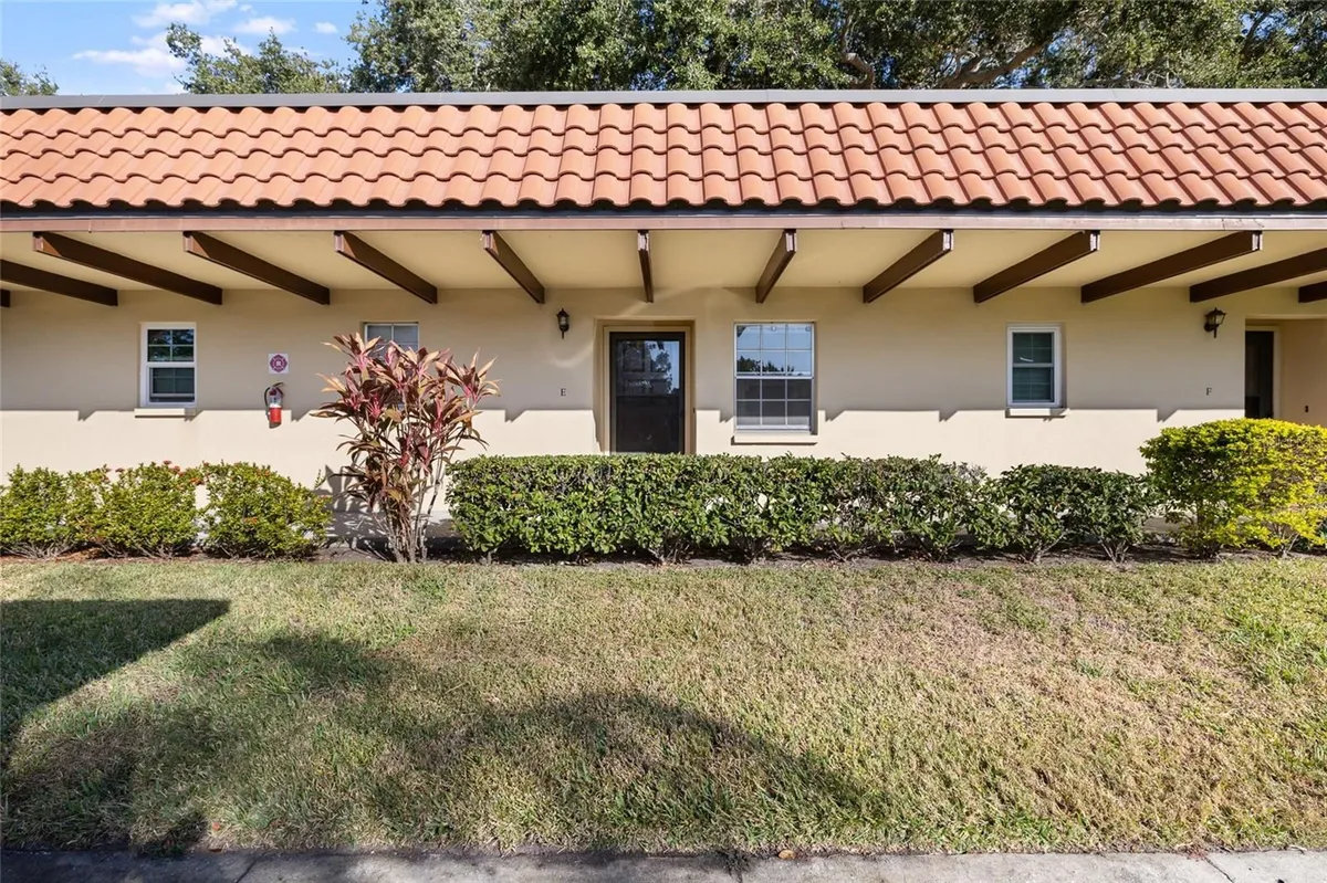 Property Slideshow image 1 of 27 | 1701 pinehurst rd 24e, Dunedin, FL, 34698