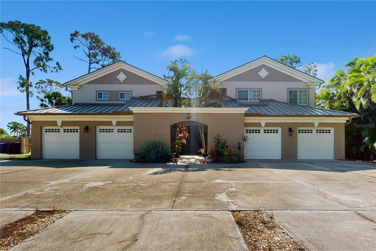 Property Slideshow image 1 of 19 | 2090 big pass ln d, Punta Gorda, FL, 33955