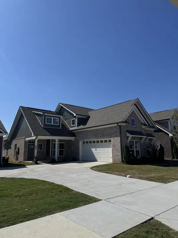 Property Slideshow image 1 of 42 | 7108 maddenwood ln, Hermitage, TN, 37076