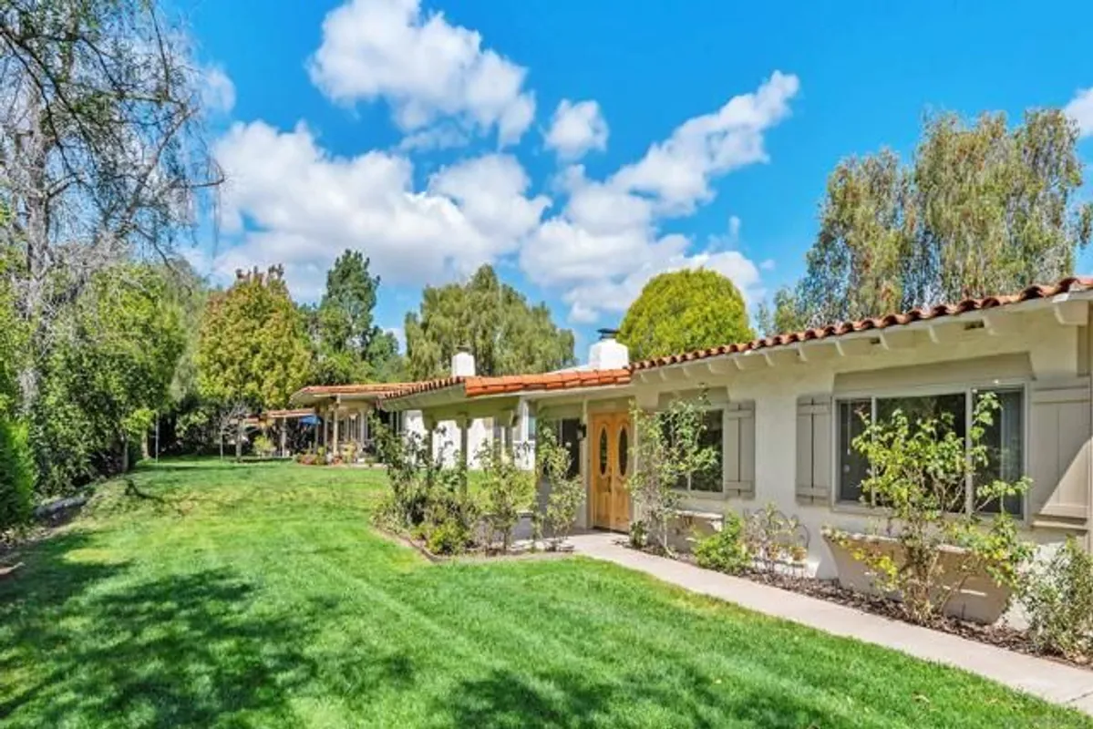 Property Slideshow image 1 of 41 | 16646 orilla dr, San Diego, CA, 92128