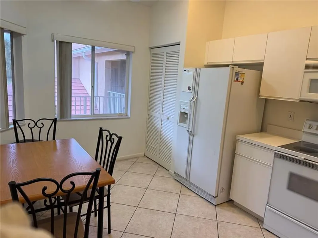 Property Slideshow image 1 of 41 | 5914 regal glen dr 205, Boynton Beach, FL, 33437