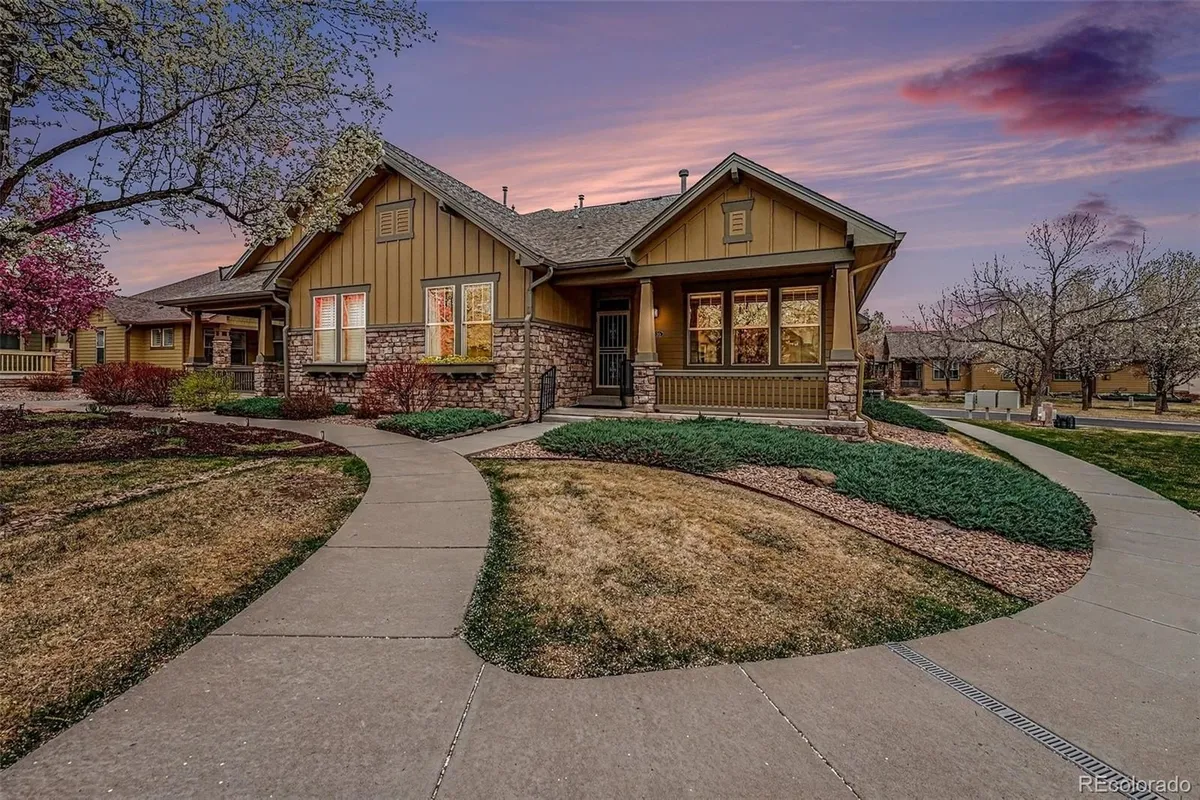 Property Slideshow image 1 of 36 | 7035 s cody st, Littleton, CO, 80128