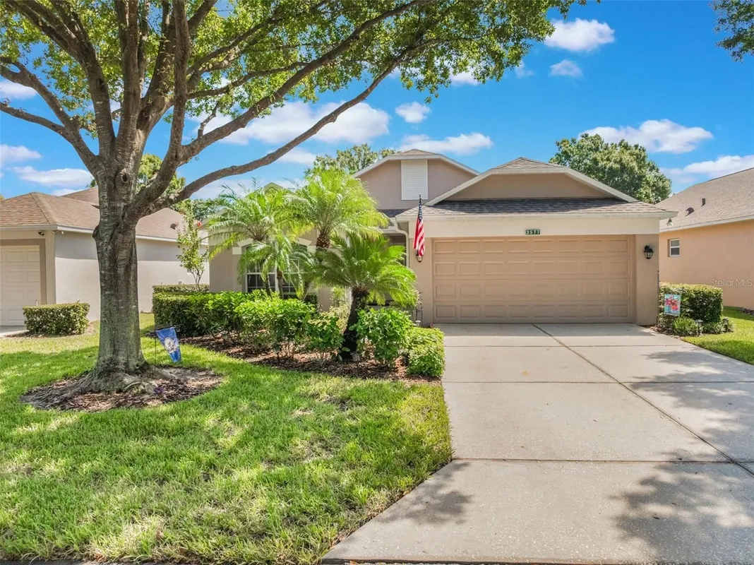 Property Slideshow image 1 of 52 | 3577 rollingbrook st, Clermont, FL, 34711