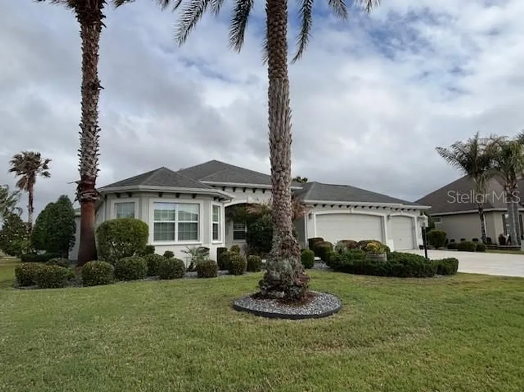 Property Slideshow image 1 of 2 | 2254 isleworth cir, The Villages, FL, 32163