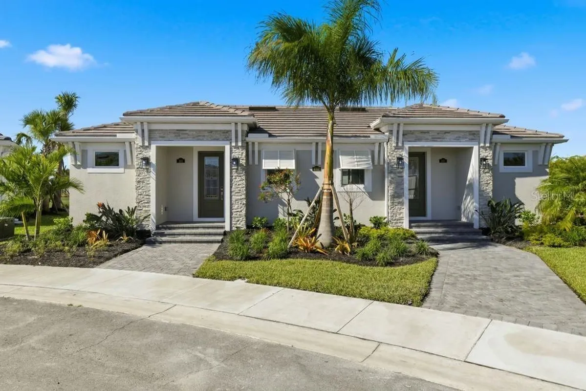 Property Slideshow image 1 of 55 | 4052 santa caterina blvd # 10101, Bradenton, FL, 34211