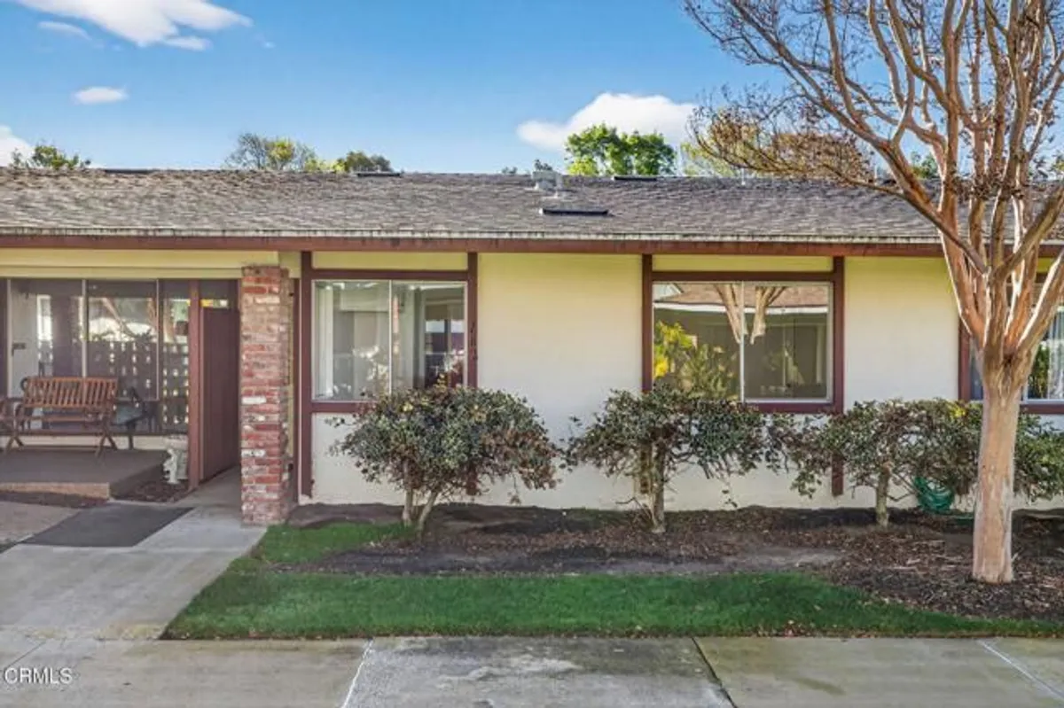 Property Slideshow image 1 of 42 | 162 w alta grn, Port Hueneme, CA, 93041