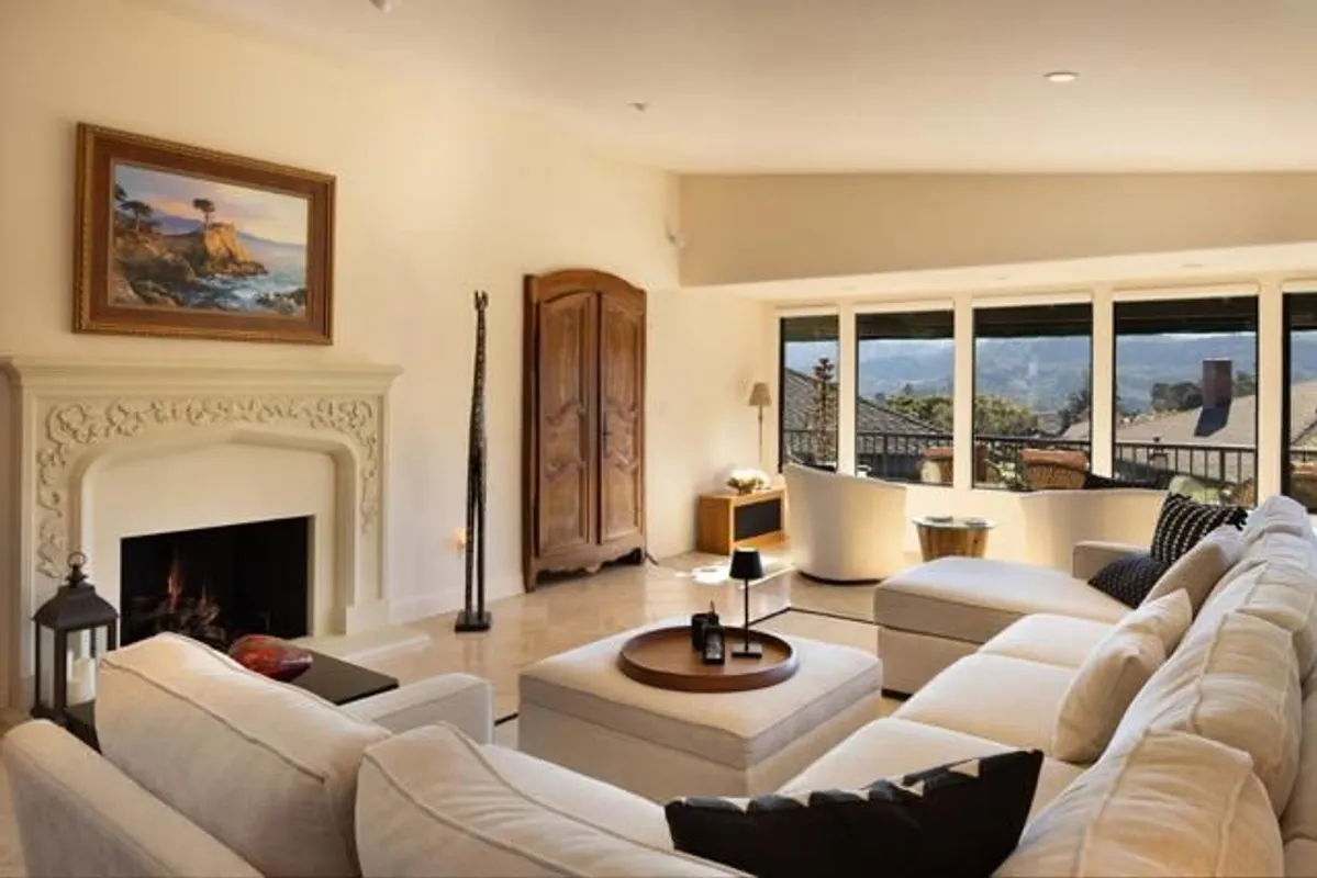 Property Slideshow image 1 of 28 | 129 del mesa carmel, Carmel, CA, 93923