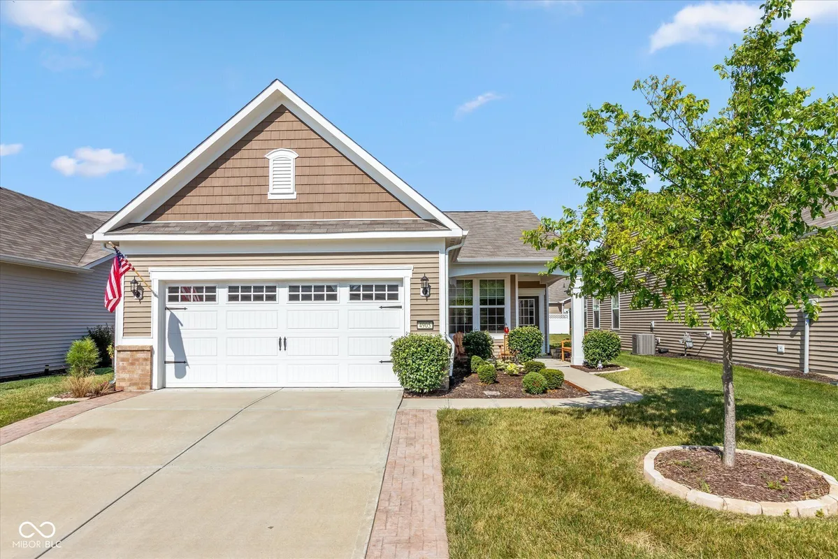 Property Slideshow image 1 of 31 | 4905 lilium dr, Plainfield, IN, 46168