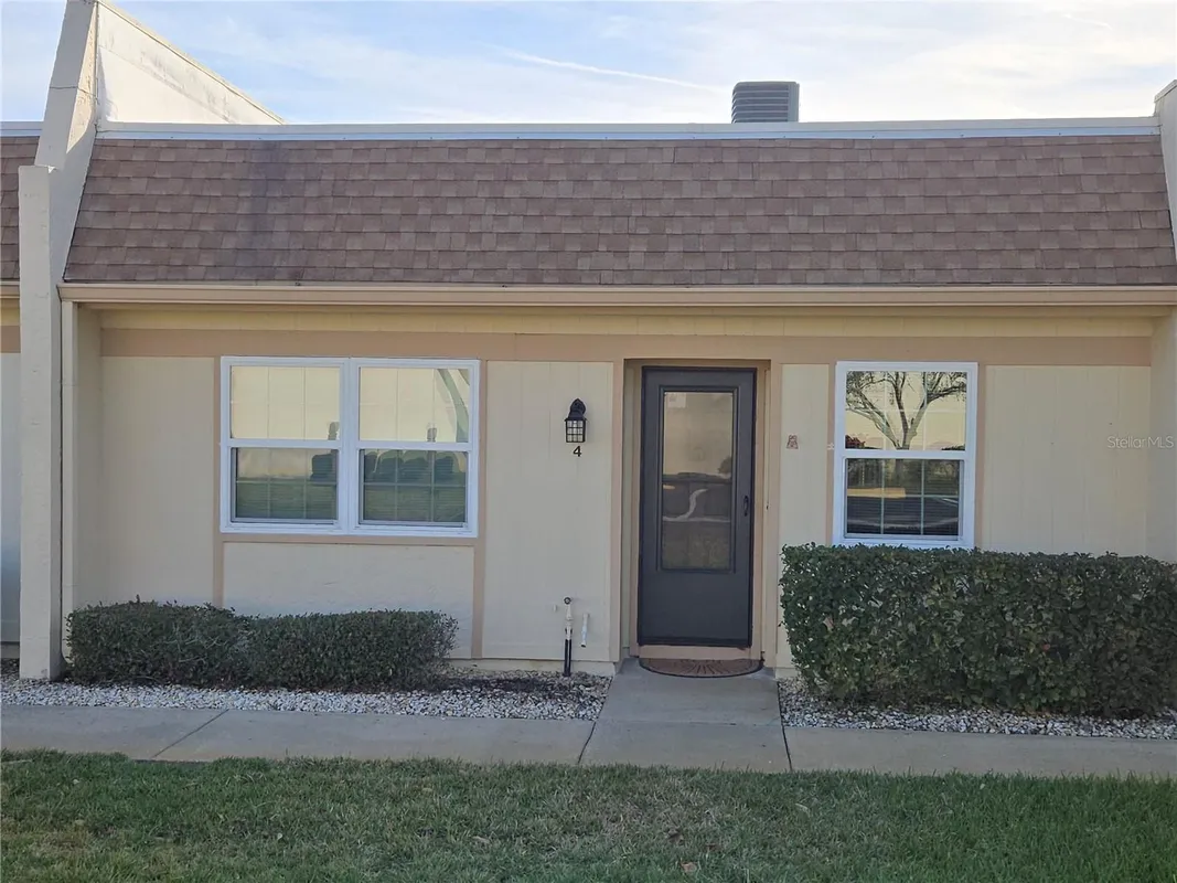 Property Slideshow image 1 of 22 | 11130 carriage hill dr apt 4, Port Richey, FL, 34668