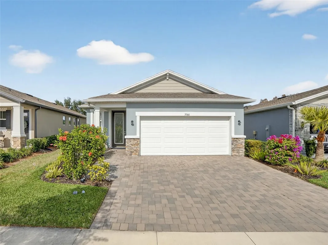 Property Slideshow image 1 of 50 | 3760 maxwell park dr, Sun City Center, FL, 33573