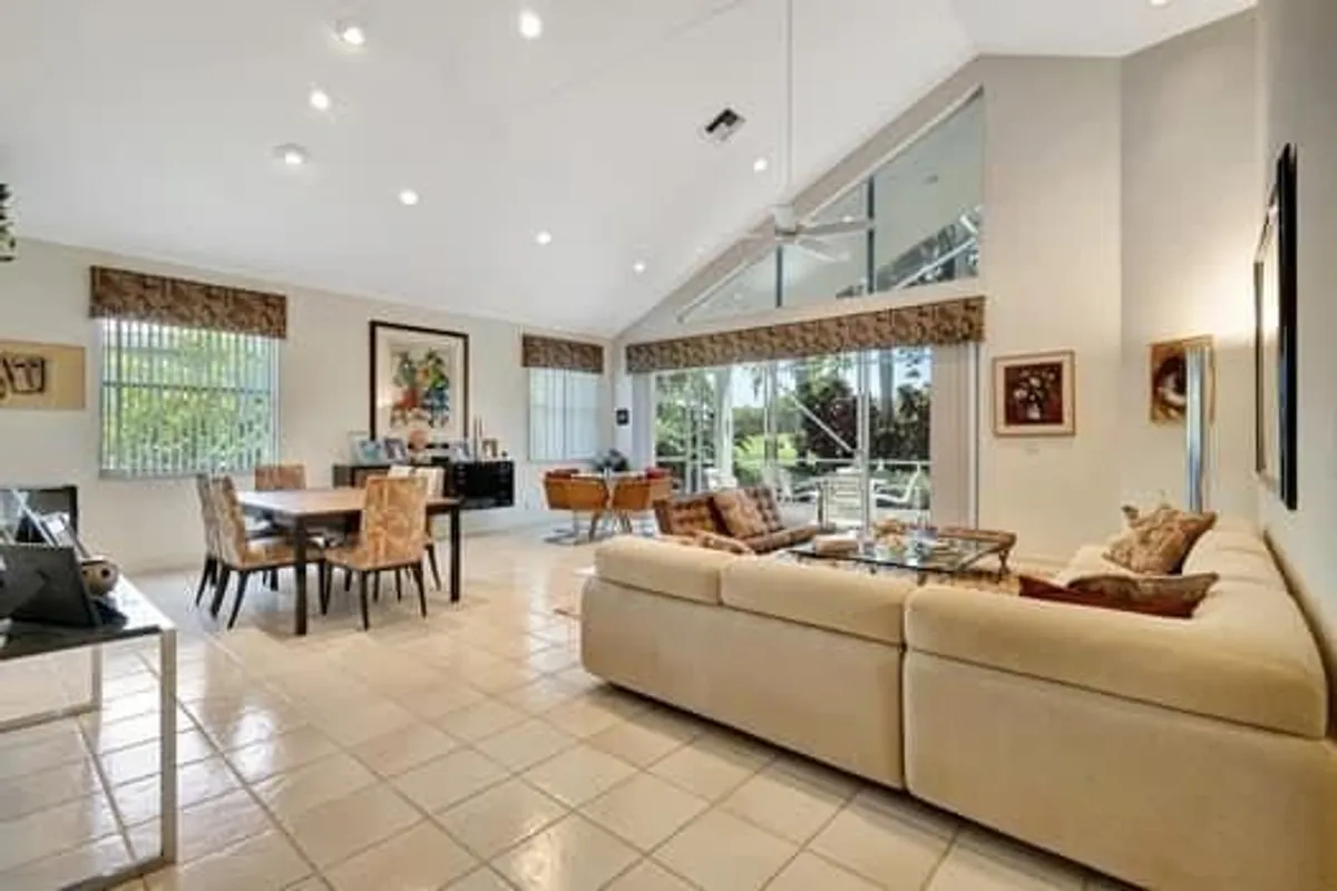 Property Slideshow image 1 of 55 | 11917 fountainside cir, Boynton Beach, FL, 33437