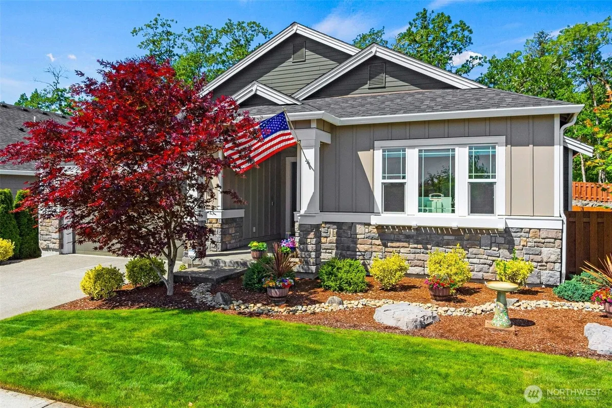Property Slideshow image 1 of 34 | 3335 arrowroot st, Lacey, WA, 98513