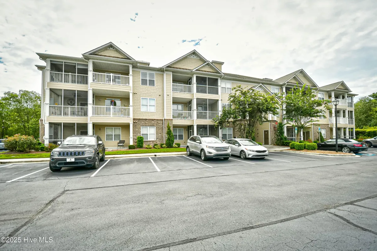 Property Slideshow image 1 of 46 | 250 s crow creek dr 23, Calabash, NC, 28467