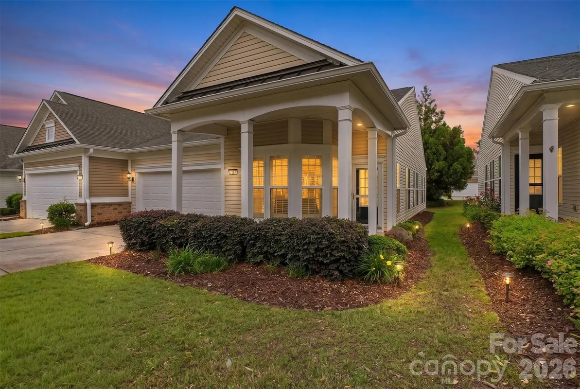 Property Slideshow image 1 of 45 | 9016 smokey hill ln, Fort Mill, SC, 29707