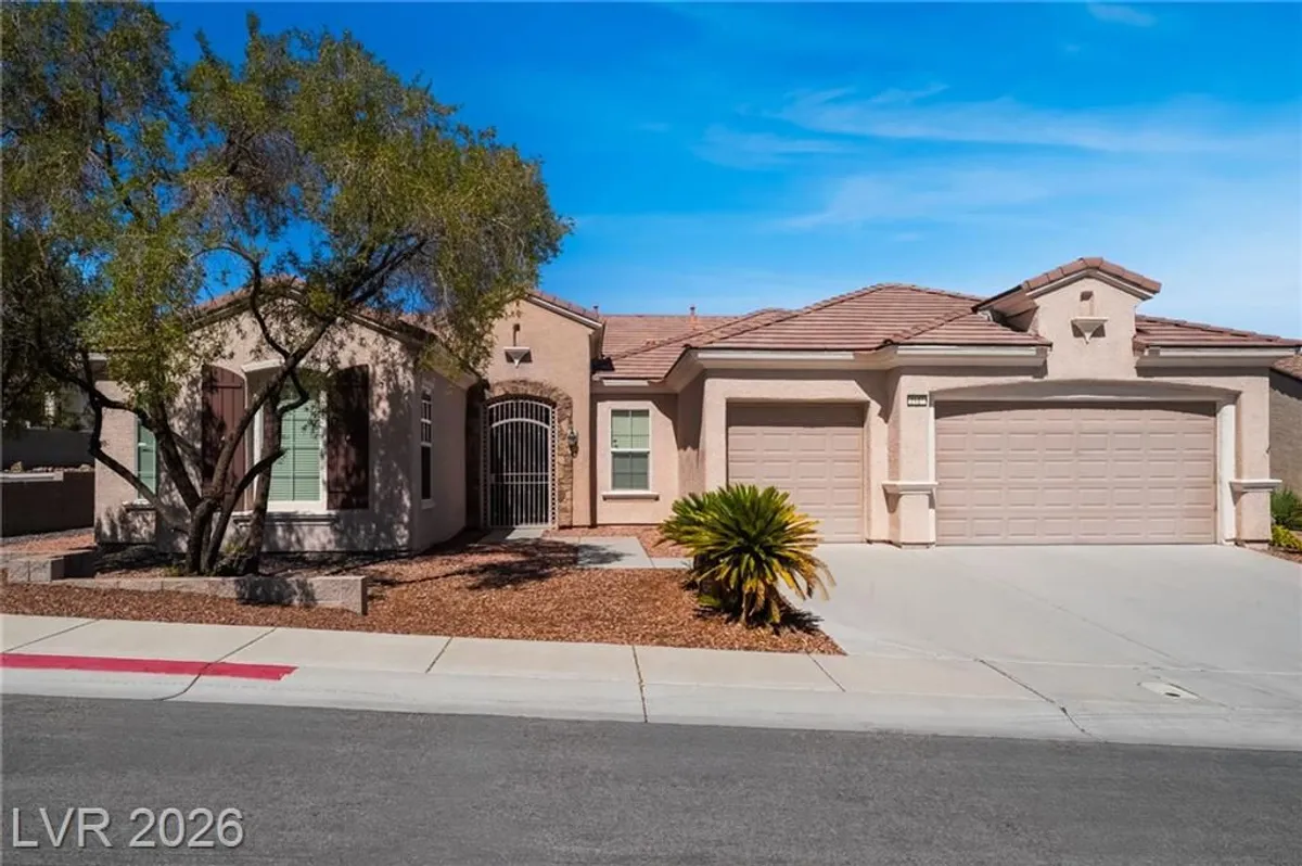 Property Slideshow image 1 of 46 | 2123 savannah river st, Henderson, NV, 89044