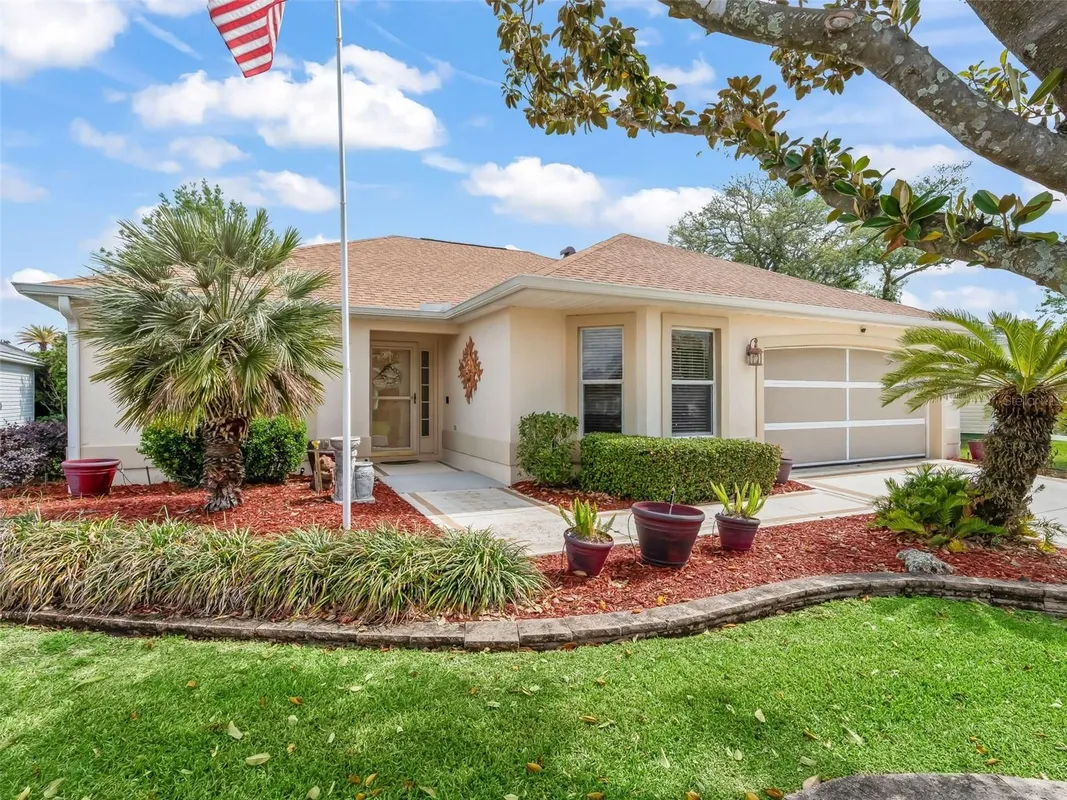 Property Slideshow image 1 of 40 | 17325 se 91st lee ave, The Villages, FL, 32162