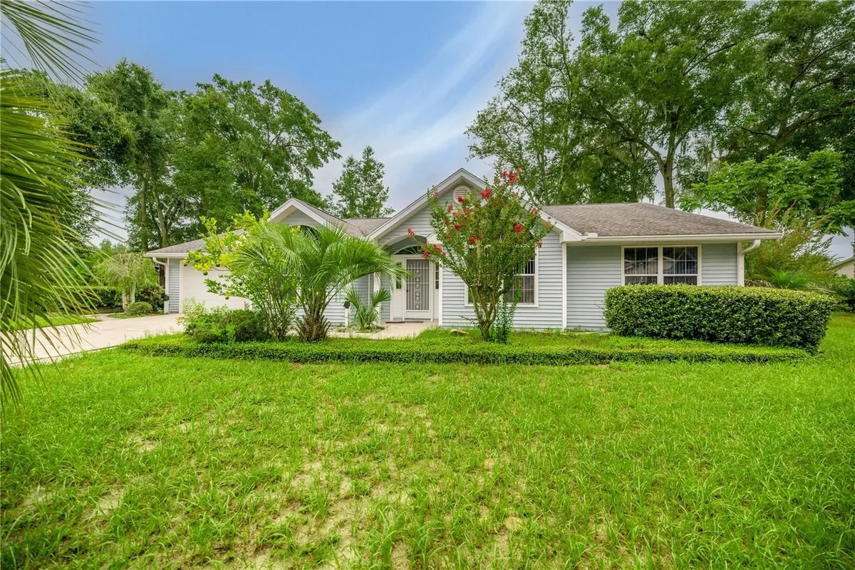 Property Slideshow image 1 of 28 | 10816 sw 83rd ave, Ocala, FL, 34481