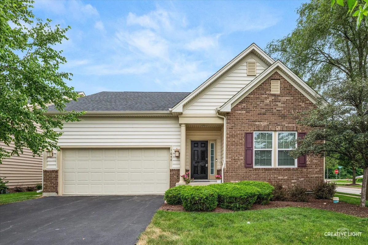 Property Slideshow image 1 of 16 | 1648 colchester ln, Aurora, IL, 60505