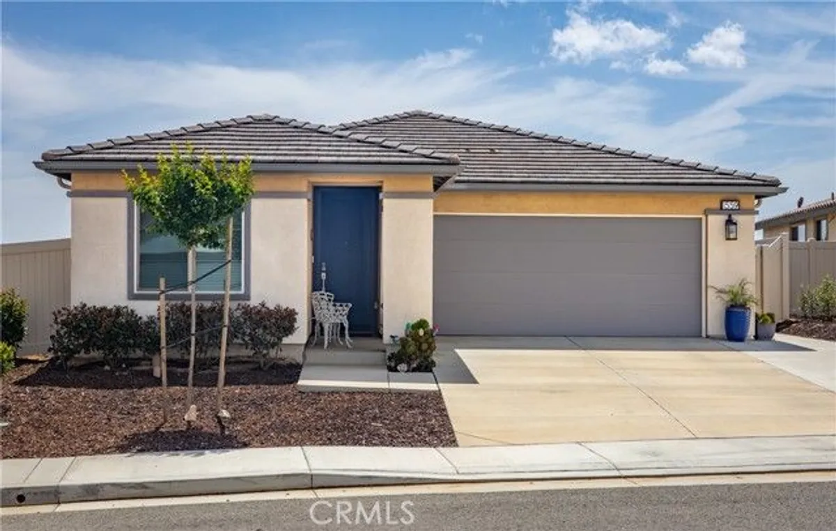 Property Slideshow image 1 of 39 | 1559 lismore ln, Beaumont, CA, 92223